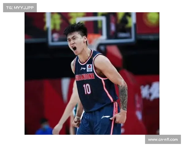 赵睿转会首战旧主广东，赛前热身表现活跃